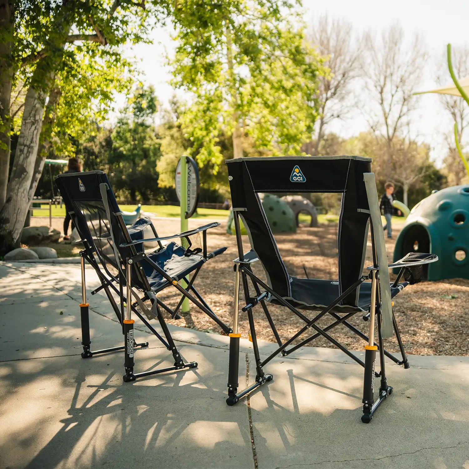 Premium All-Weather Comfort Pro Rocker - Choice 375 - RoadTrip Rocker Smooth Motion Camp Chair Detail