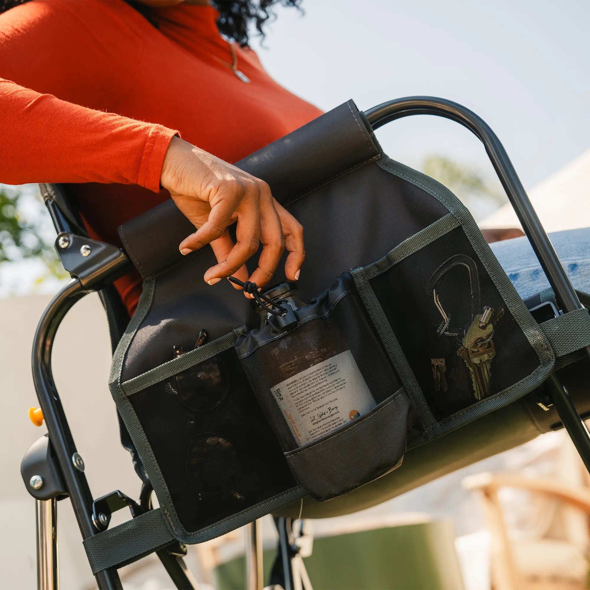Smooth Motion Stowaway Rocker - Choice 794 - Patented Spring-Action Rocking Chair for Camping Detail