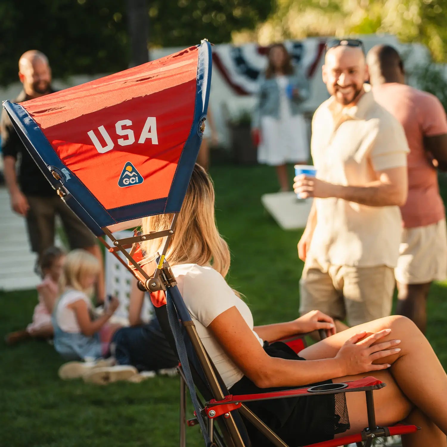 Instant Pop-Up SunShade Accessory - USA Anniversary Deluxe - Choice 917 - Instant Sunshade Umbrella for Tailgating Detail